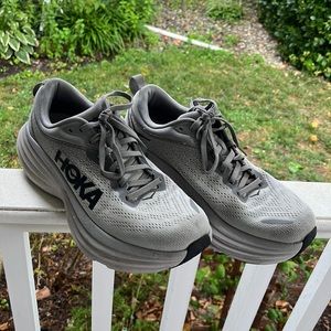 Hoka Bondi 8
